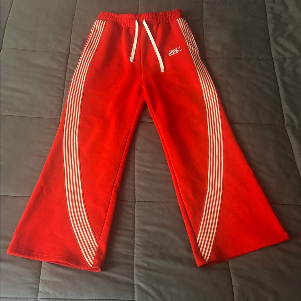 HypeDept Archive Essential Wideleg
Sweatpants